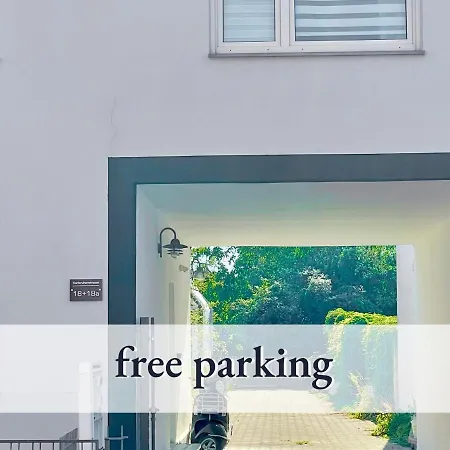 Parterre Lounge Mit Terrasse -naehe Karlsruhe & Kit - Ohne Treppen -barrierefreie Dusche Appartamento